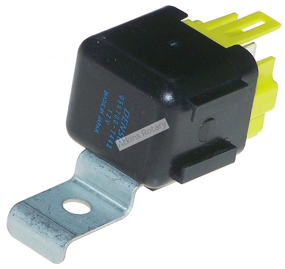8691 Rx7 Fuel Pump Relay (N32618821A)